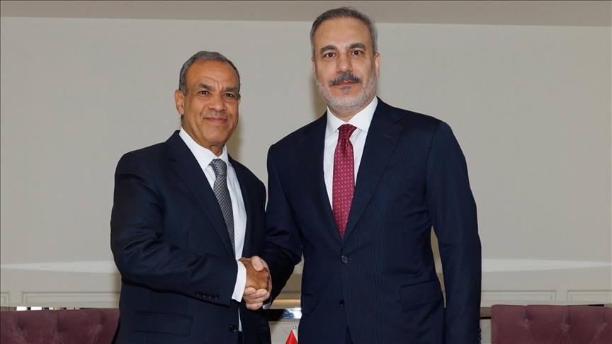 Ο ΥΠΕΞ της Αιγύπτου στην Τουρκία – Φιντάν και Αμπντουλατί στήνουν «γέφυρες» συνεργασίας