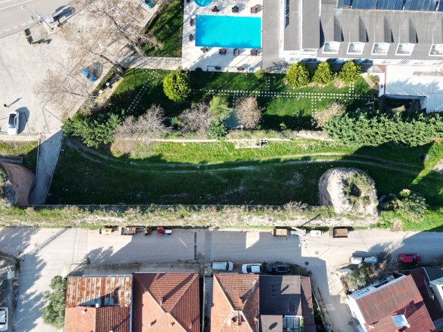 Σοκ στη Νίκαια! Οικόπεδο μέσα στα αρχαία τείχη βγήκε στο σφυρί μετά την επίσκεψη Πάπα!