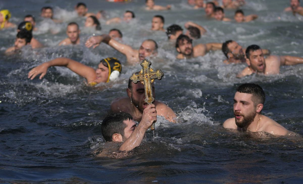 Η Τουρκία παρακολουθεί τα Θεοφάνια
