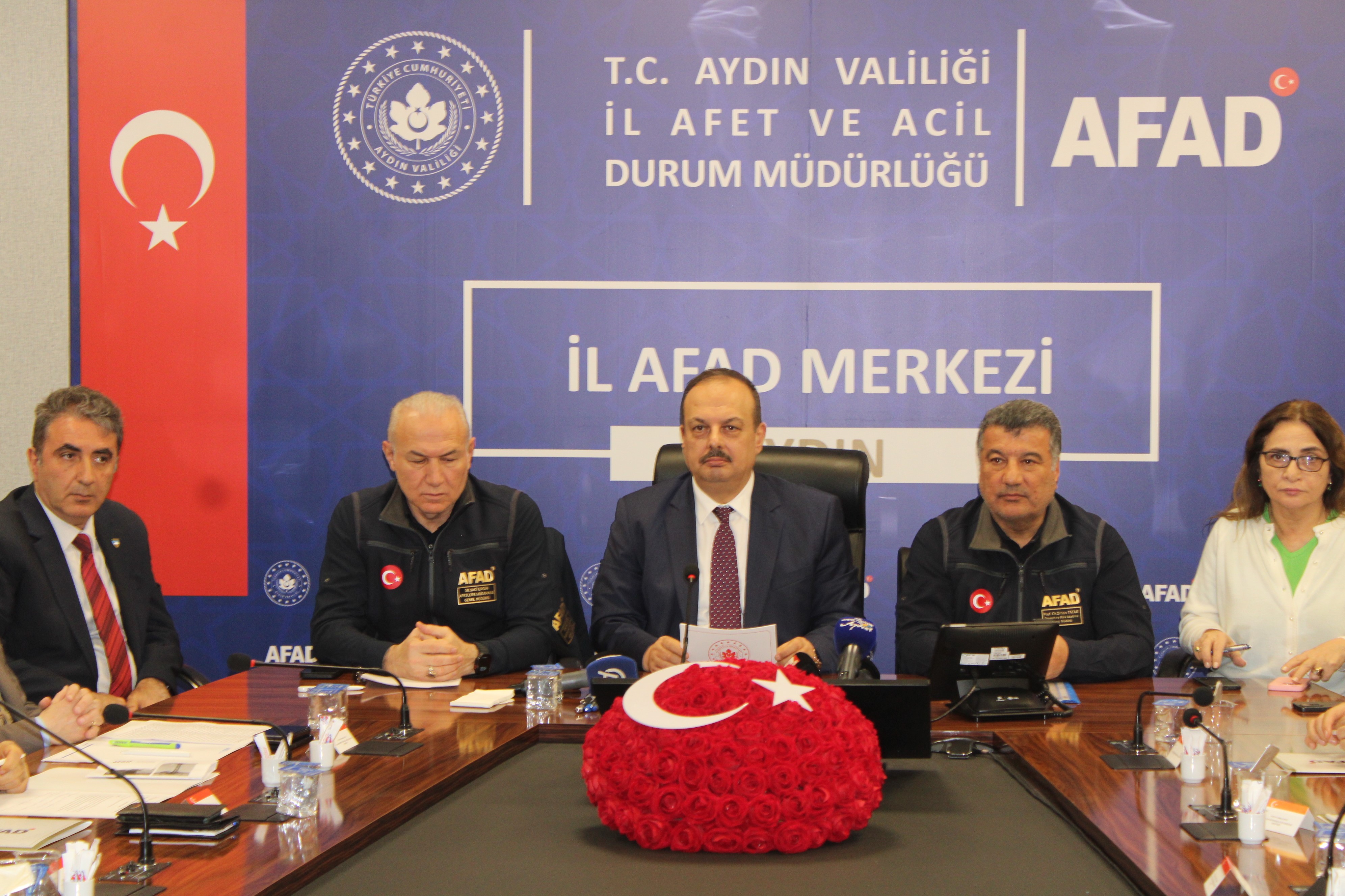 Σχέδιο εκκένωσης τριών περιοχών Σμύρνης για πιθανό τσουνάμι