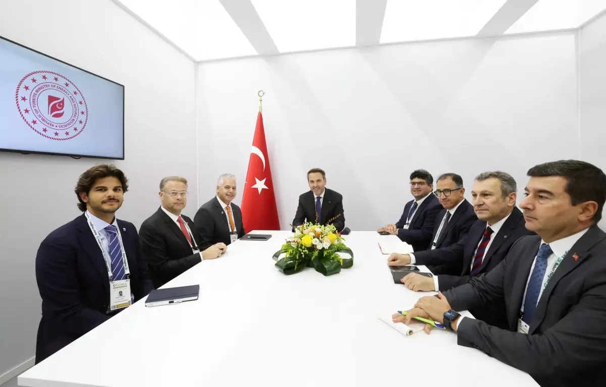 Έμμεση απάντηση Μπαϊρακτάρ στην Ελλάδα: Ανάρτηση με στελέχη της Chevron