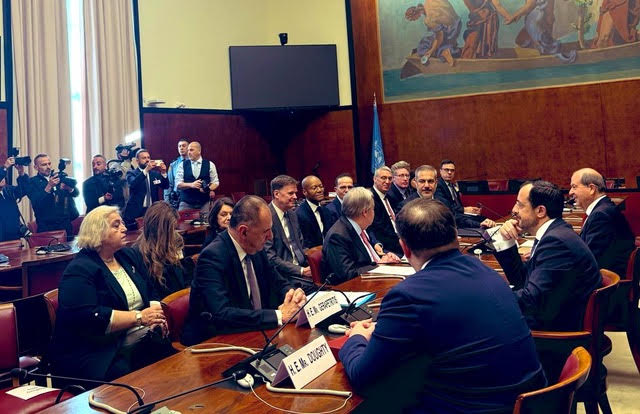 Ο οδικός χάρτης για το Κυπριακό σύμφωνα με τουρκικά ΜΜΕ – Οι πρώτες εικόνες από Γενεύη