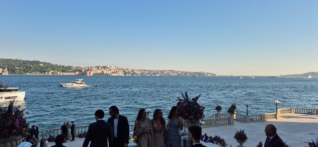 Ένας παραμυθένιος γάμος στην Πόλη