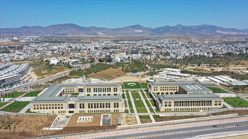 Στα κατεχόμενα ο Ερντογάν εν μέσω συζήτησης για αλλαγή ονόματος ψευδοκράτους