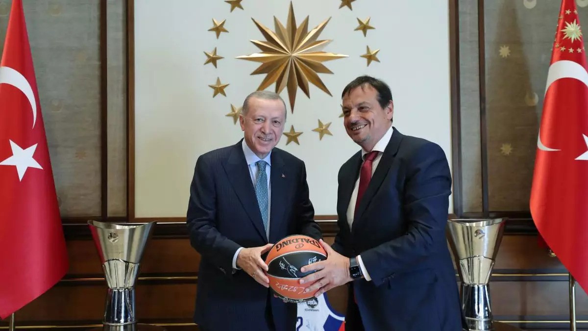 Τουρκία: Πανηγυρικό κλίμα μετά την νίκη επί της Ελλάδας - Συγχαρητήρια Ερντογάν σε Αταμάν