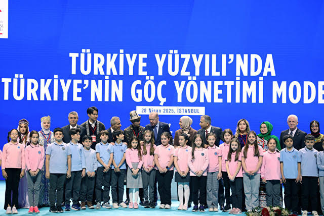 Ο Ερντογάν ανακοίνωσε τον αριθμό των μεταναστών στην Τουρκία – Κατηγόρησε Δύση και Ελλάδα