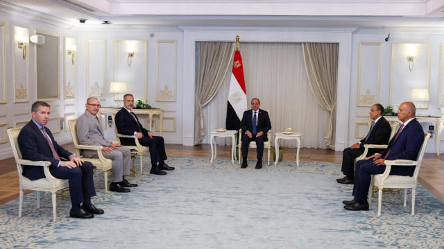 Στην Αίγυπτο ο Φιντάν – Συναντήθηκε με Σίσι