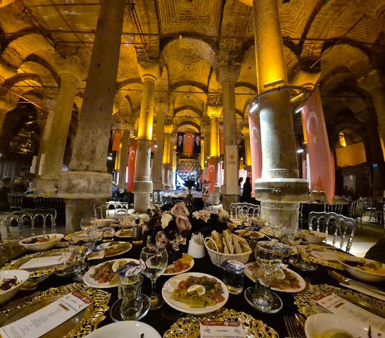 Γεύμα Ιφτάρ με όλες τις θρησκευτικές κοινότητες της Πόλης