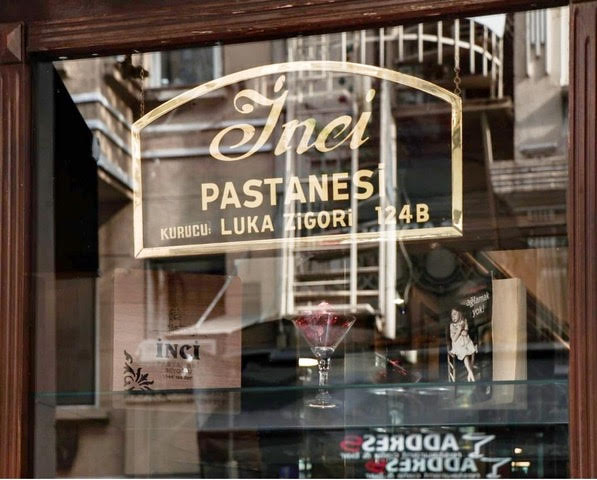 Το προφιτερόλ της Πόλης, ο Λουκάς και η θρυλική Λιζ έγραψαν ιστορία