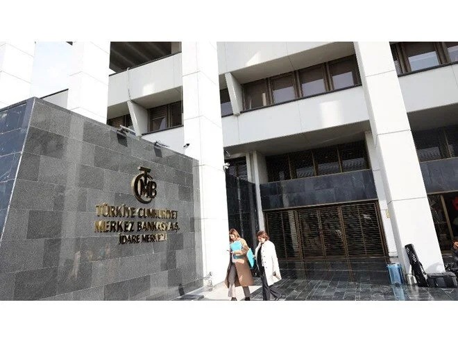 Κεντρική Τράπεζα: Μείωση επιτοκίου κατά 1 μονάδα – Οι τράπεζες δανείζουν ακόμα με… 70%!