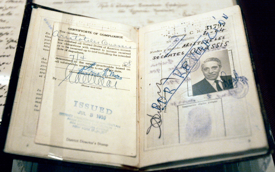 Αριστοτέλης Ωνάσης: Η ζωή του στη Σμύρνη