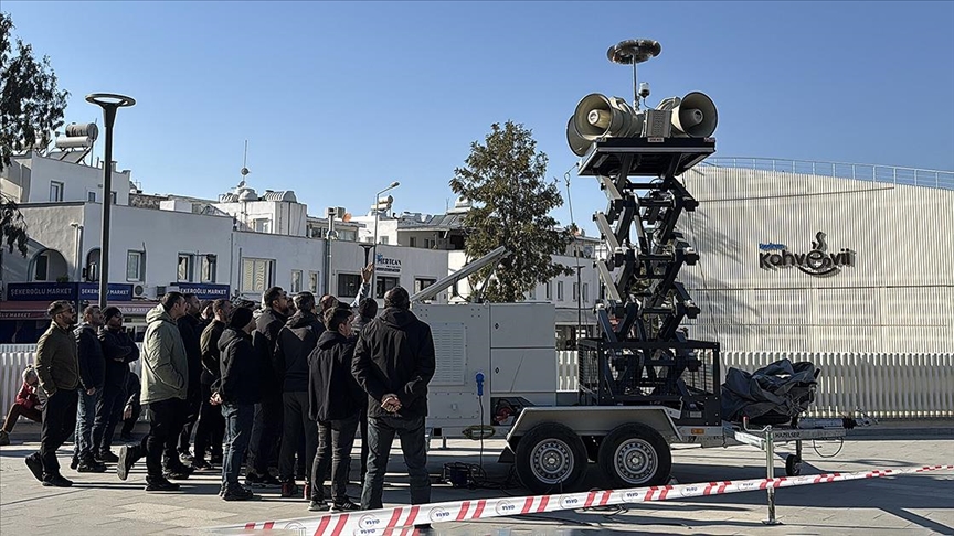 Κινητές σειρήνες προειδοποίησης για τσουνάμι στις ακτές Τουρκίας