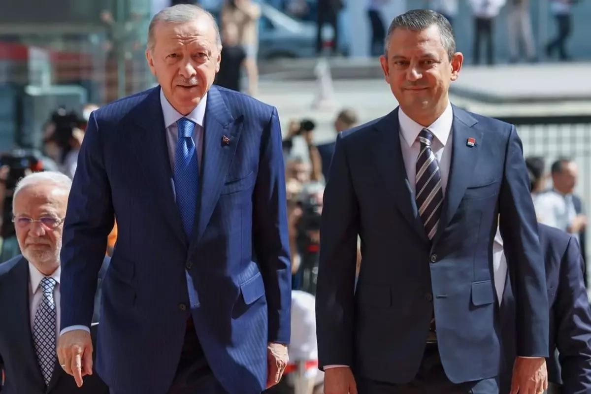 Συμβιβασμός Ερντογάν με Οζέλ στο Κουρδικό – Οι όροι CHPέγιναν αποδεκτοί