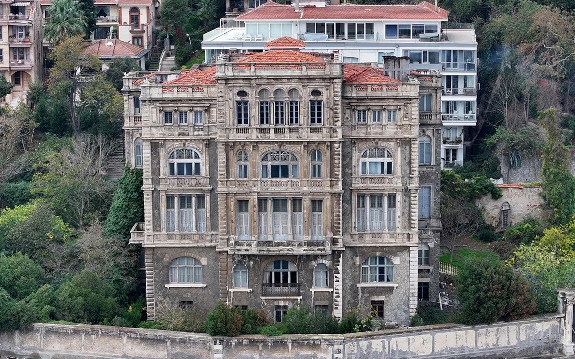 Προς πώληση το Ζεκή Πασά γιαλί στο στον Βόσπορο – Αρχοντικό με 23 δωμάτια και πλούσια ιστορία