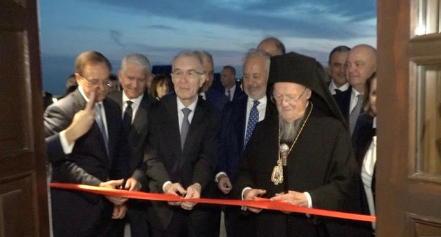 Το Ζωγράφειο ξαναγεννήθηκε – Μια γιορτή ψυχής για τη Ρωμιοσύνη της Πόλης